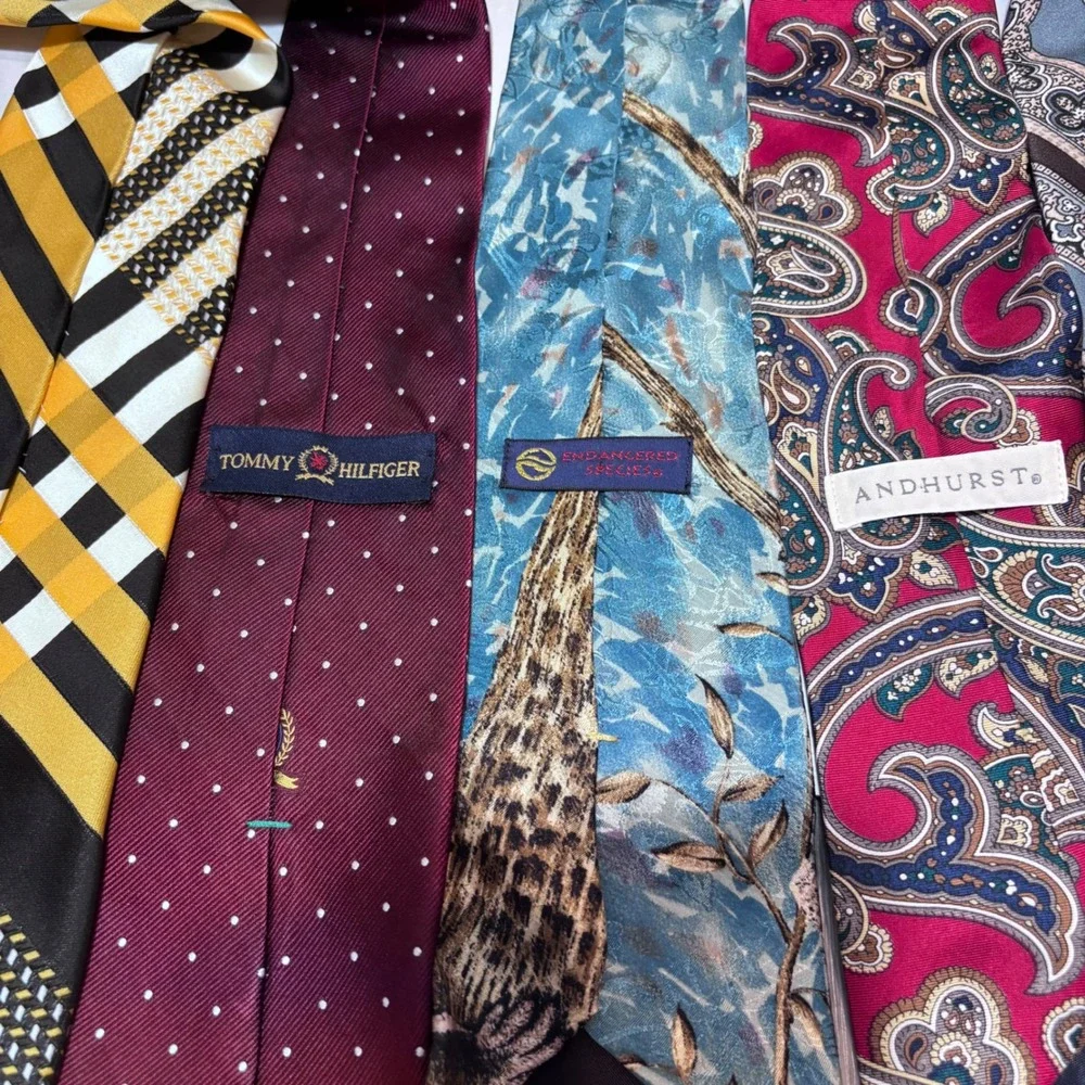 Men's Vintage & Modern‎ Necktie Lot of 9 Ties Novelty Prints Designer Brands